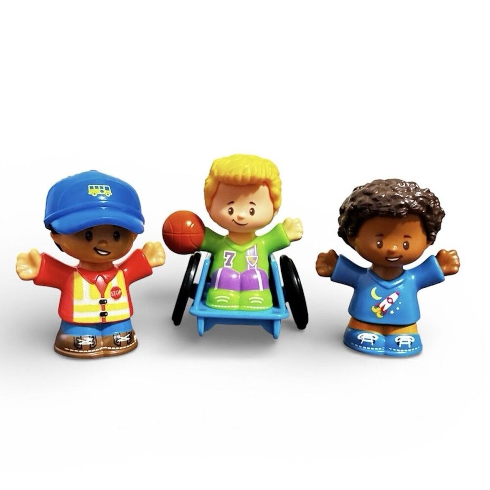 Fisher Price Little People Big Yellow Bus Figurines